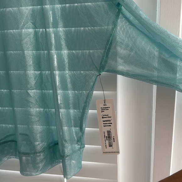 Lucky in Love Daze Goddess Long Sleeve Mesh tennis shirt new with tags size L - Picture 2 of 4